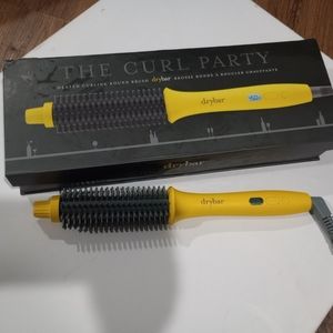 Kristin Ess NanoBlack 1 1/4” Curling Iron - Brand New in A Damaged Box